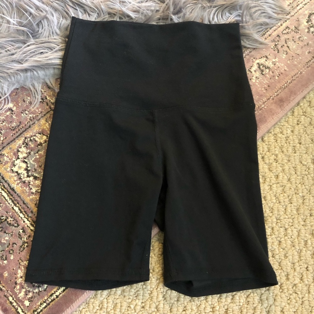 Black Bike Shorts / XS